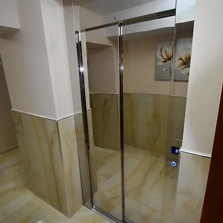 Zivanovic Palace Apartment